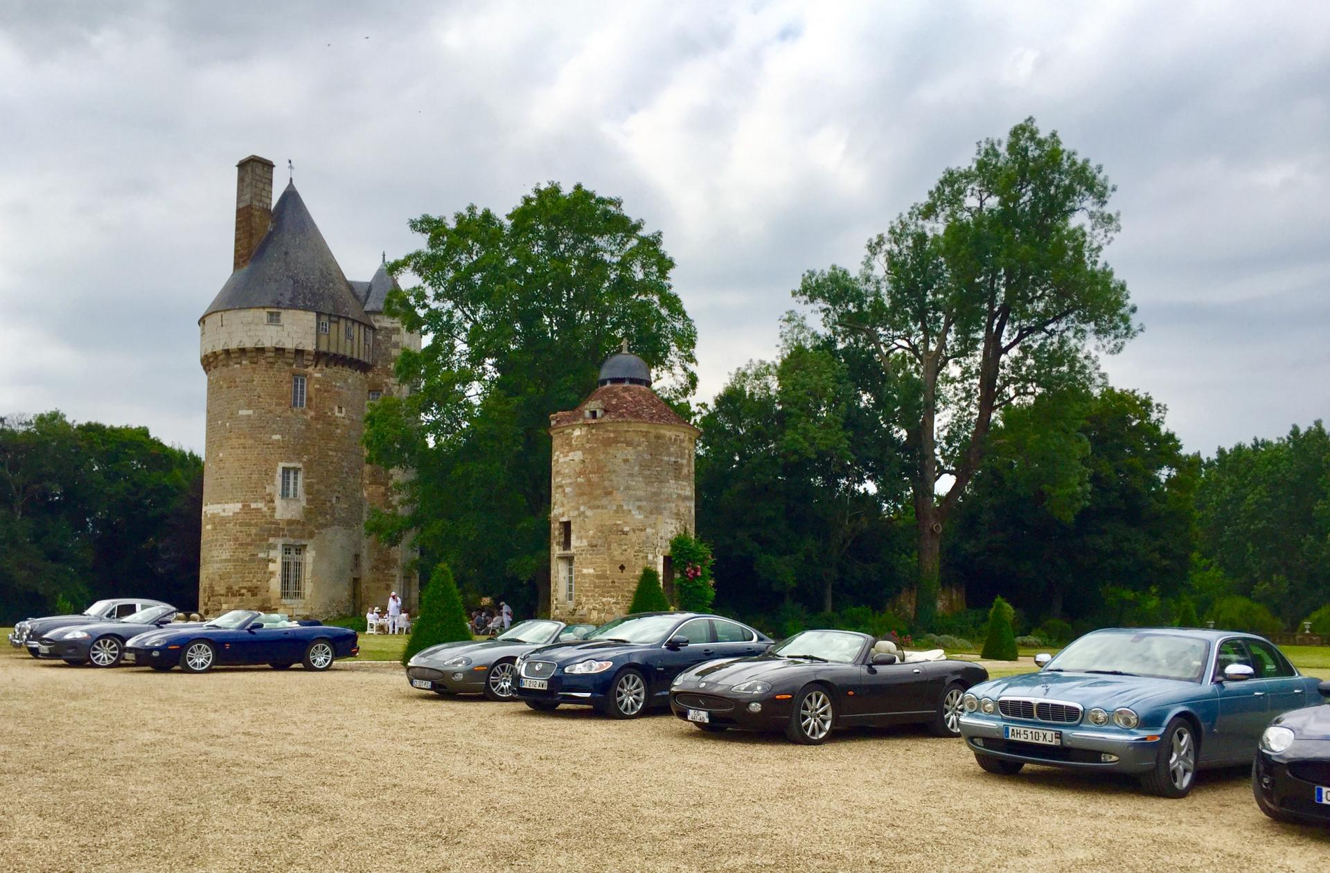 tour et pigeonnier